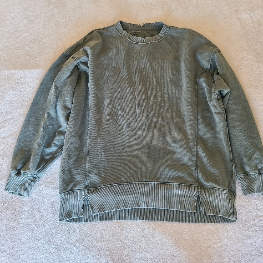 Aerie Dark Green Oversized Size S Crewneck